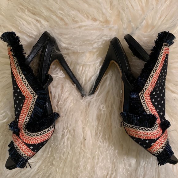 Topshop Patterned Sandal with Trimmed Edges - Picture 4 of 10